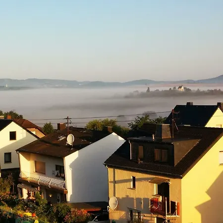 Haus Helene * Ochtendung
